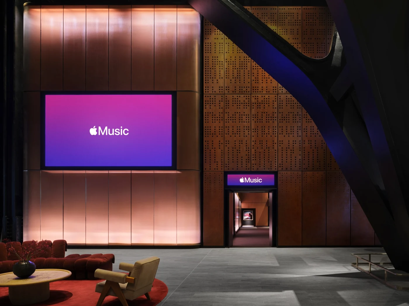 أبل تفتتح Apple Music Hall كمنصة موسيقية مبتكرة في لندن