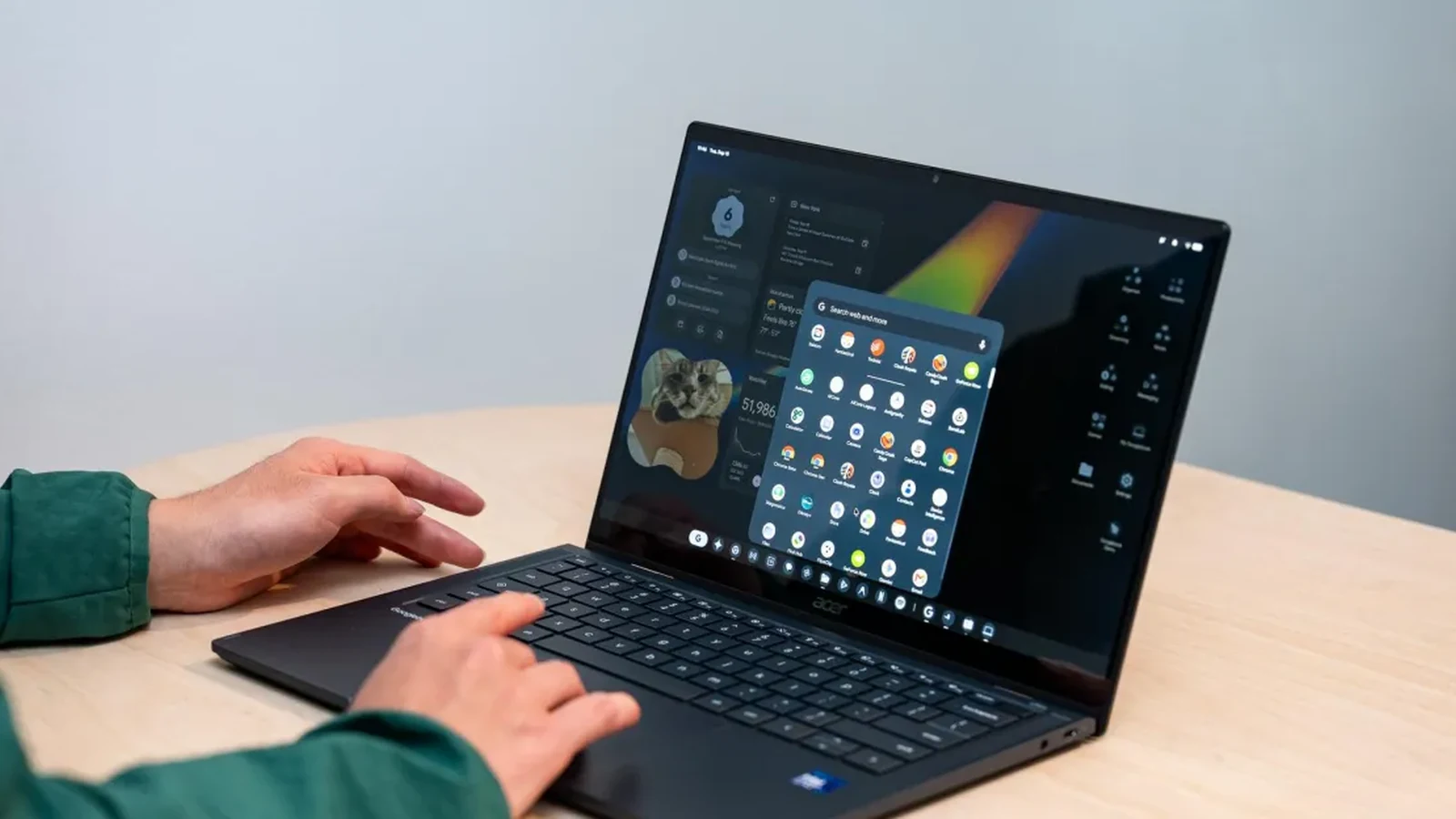 Google Launches Android-Powered Googlebook Laptop Lineup