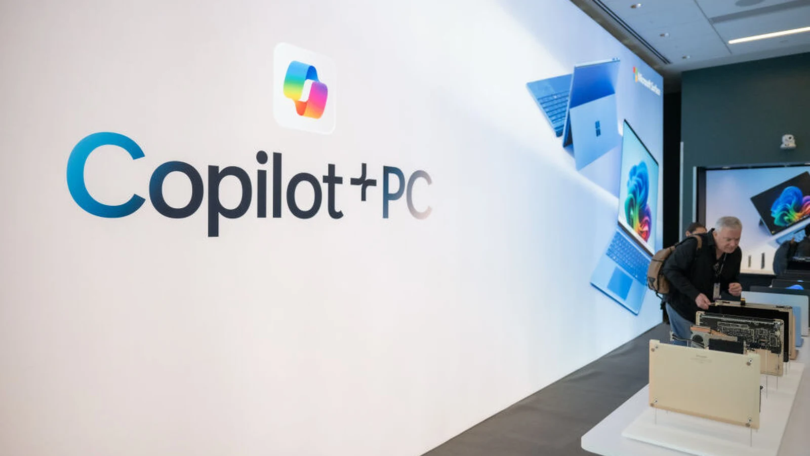 مايكروسوفت تتوقف عن تسمية حواسيبها الجديدة بـ Copilot+ PC