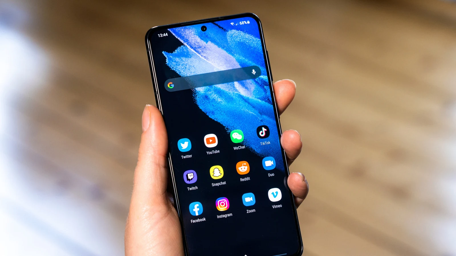 Samsung Releases One UI 9 With Advanced Galaxy Customization