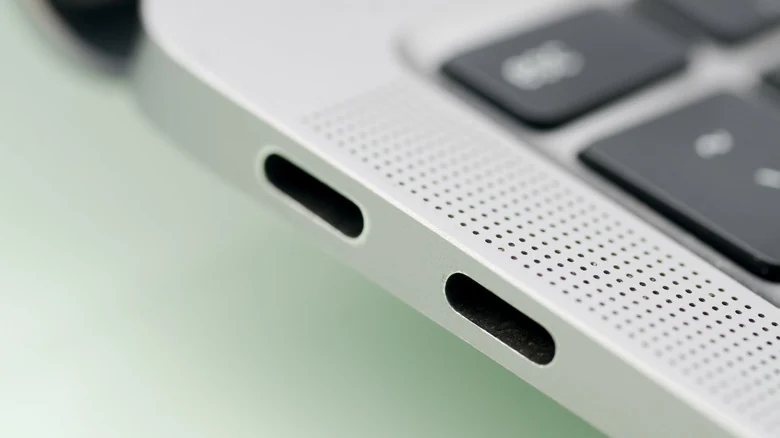 فروق جوهرية بين منافذ Thunderbolt و USB-C في أجهزة ماك