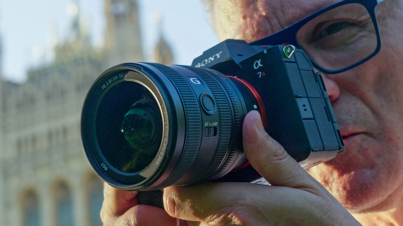 Decoding Sony Digital Camera Model Numbers and Names