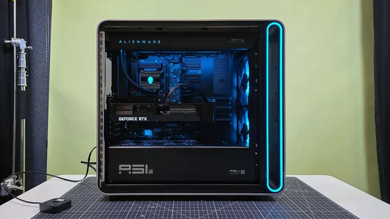 خصم 500 دولار على حاسوب Alienware بمعالج 9950X3D وبطاقة RTX 5090